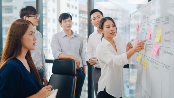 Budaya Kerja Jepang di Kantor Indonesia